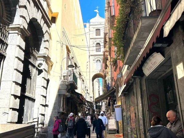 appartamento in vendita a Napoli