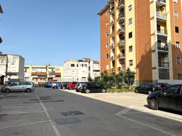 appartamento in vendita a Napoli in zona Soccavo