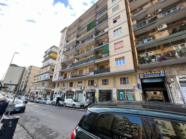 appartamento in vendita a Napoli in zona Fuorigrotta