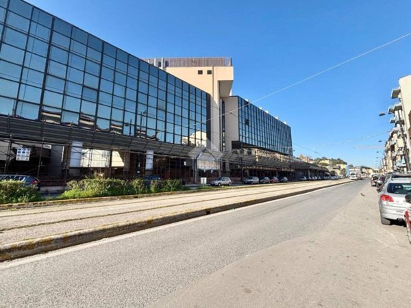 appartamento in vendita a Napoli in zona Poggioreale
