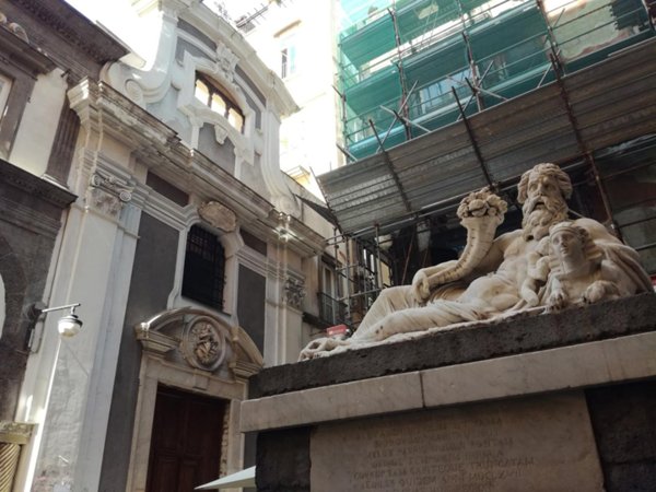 appartamento in vendita a Napoli in zona Stella