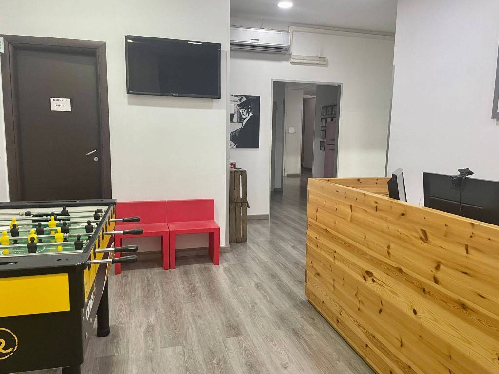ufficio in vendita a Napoli in zona Poggioreale