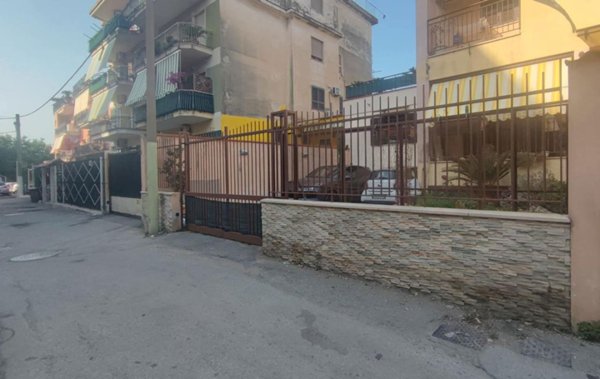 appartamento in vendita a Napoli in zona Ponticelli