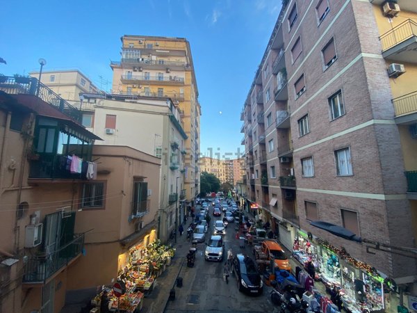 appartamento in vendita a Napoli in zona Vomero