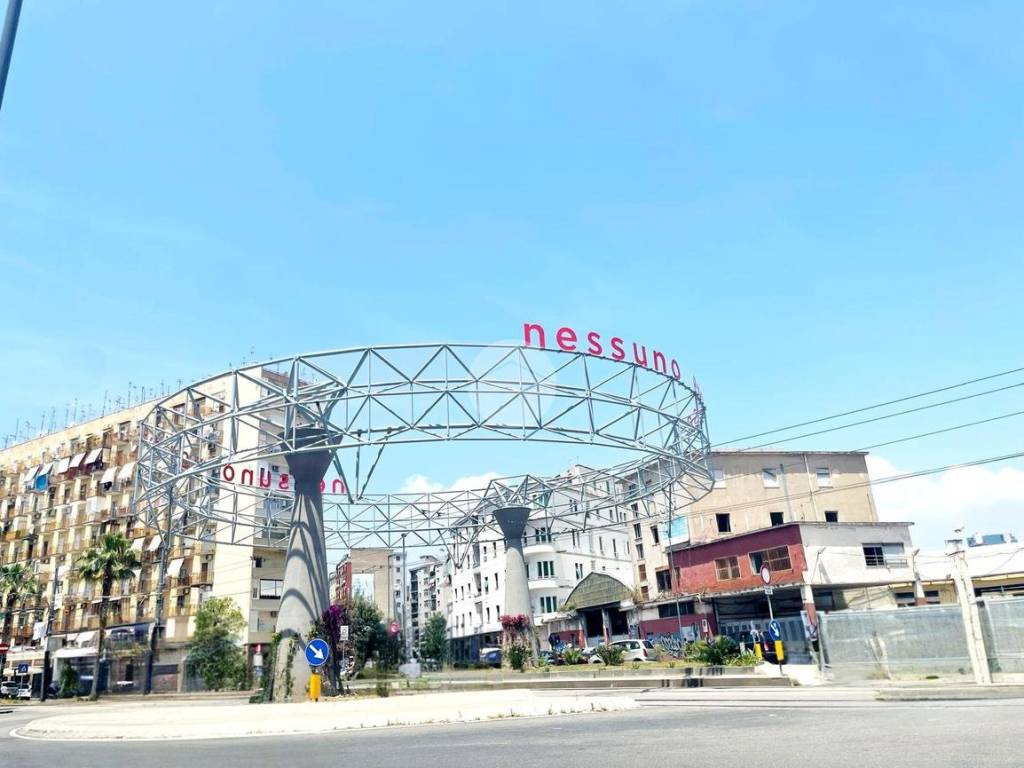 appartamento in vendita a Napoli in zona Mercato
