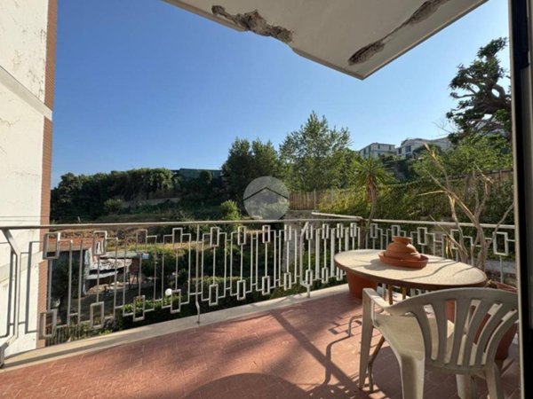 appartamento in vendita a Napoli in zona Posillipo