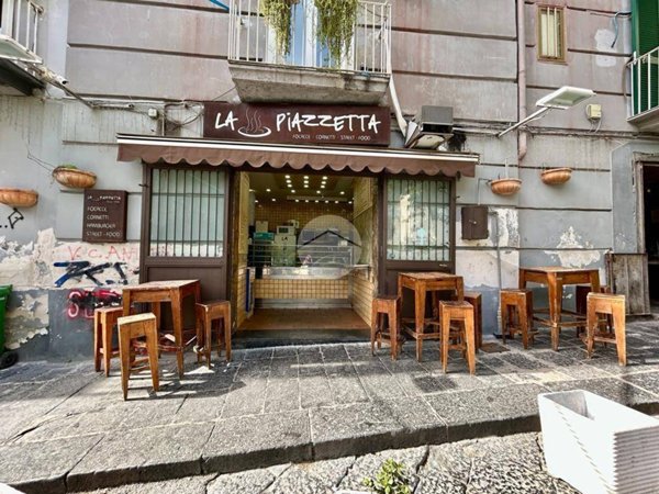 appartamento in vendita a Napoli in zona Stella