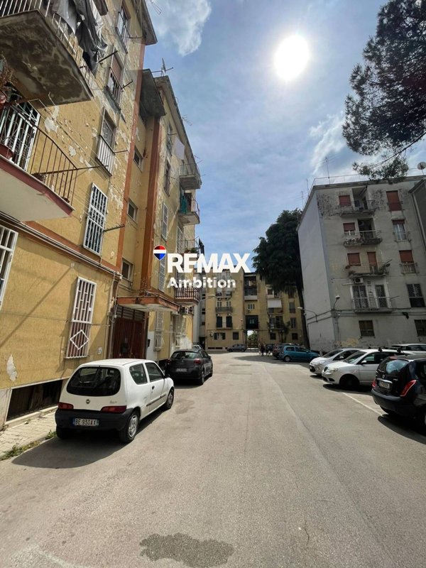 appartamento in vendita a Napoli in zona Marianella