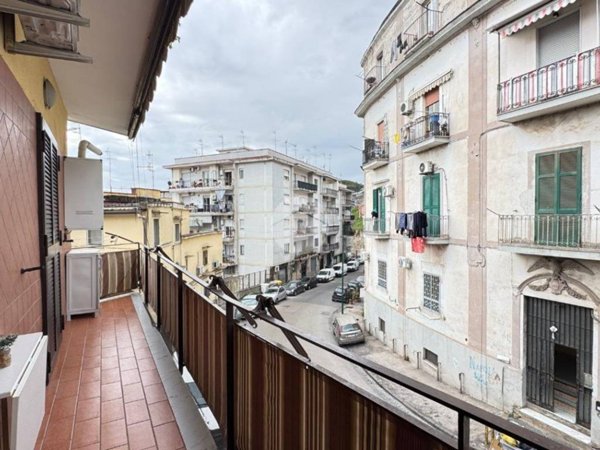 appartamento in vendita a Napoli in zona Secondigliano