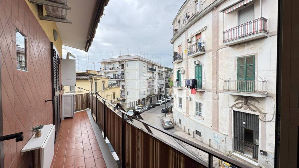 appartamento in vendita a Napoli in zona Capodichino