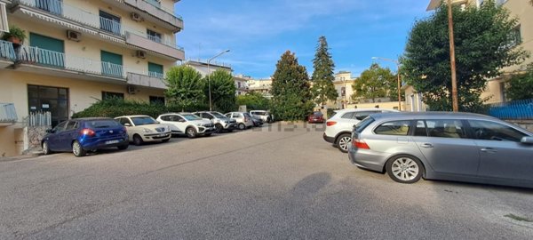 appartamento in vendita a Napoli in zona Arenella