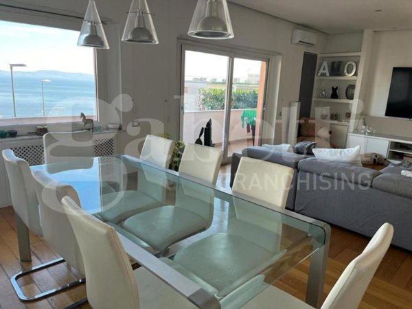 appartamento in vendita a Napoli in zona Posillipo