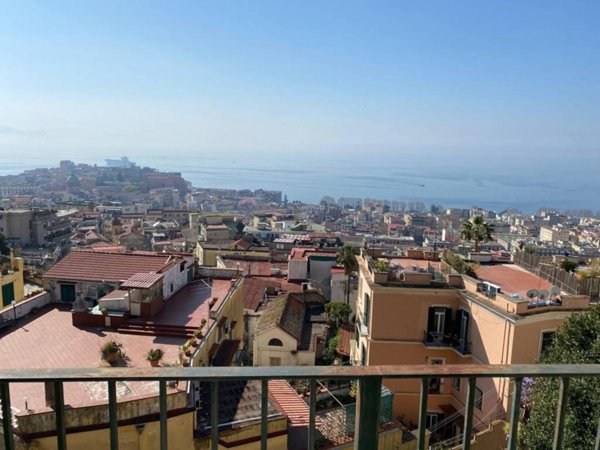 appartamento in vendita a Napoli in zona Vomero