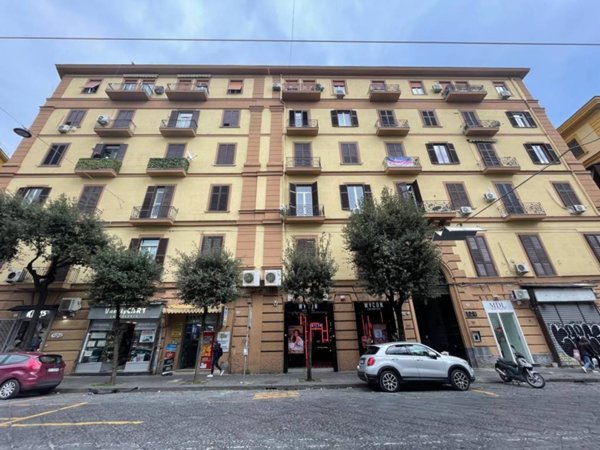appartamento in vendita a Napoli in zona Pendino / San Giuseppe