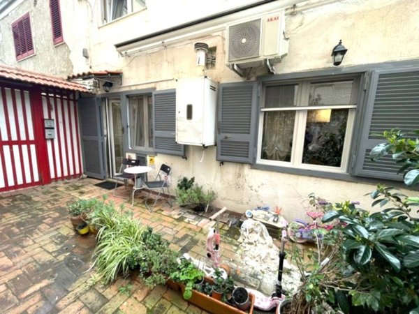 appartamento in vendita a Napoli in zona Posillipo