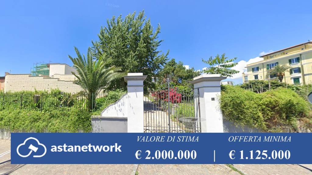 appartamento in vendita a Napoli in zona Posillipo