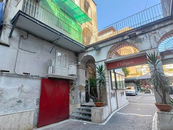 appartamento in vendita a Napoli in zona Secondigliano