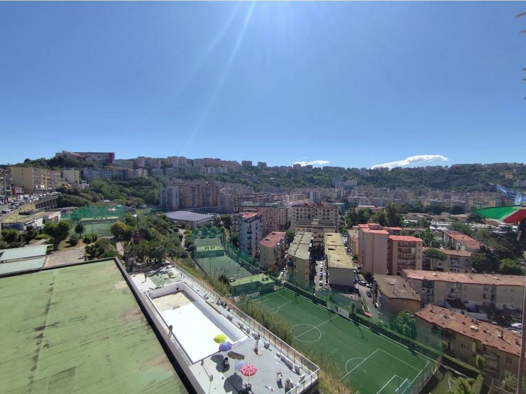 appartamento in vendita a Napoli in zona Bagnoli