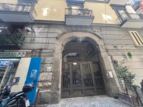 appartamento in vendita a Napoli
