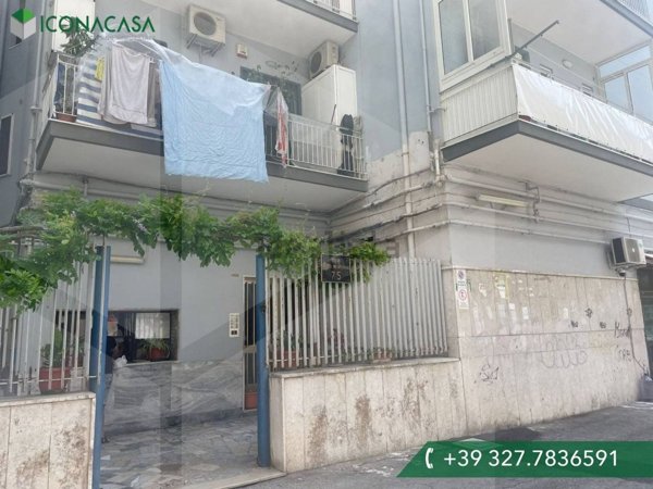 appartamento in vendita a Napoli in zona Arenella