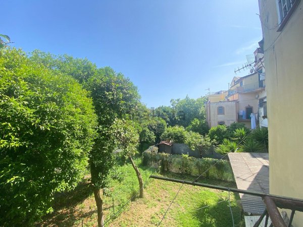 appartamento in vendita a Napoli in zona Capodimonte / Colli Aminei