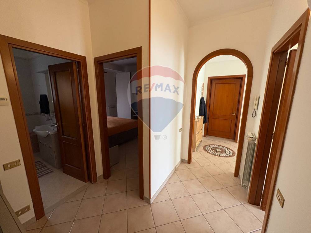 appartamento in vendita a Napoli in zona Fuorigrotta