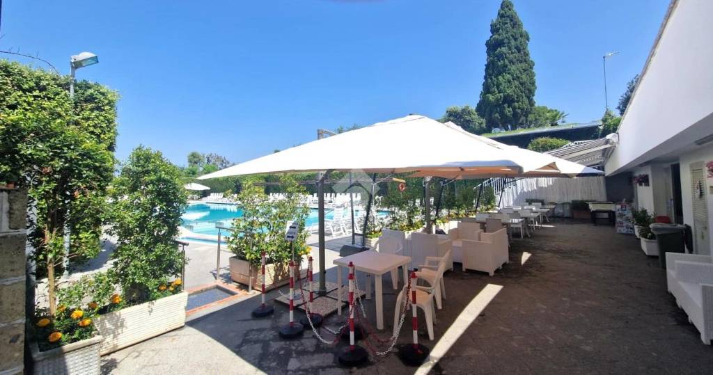 appartamento in vendita a Napoli in zona Posillipo