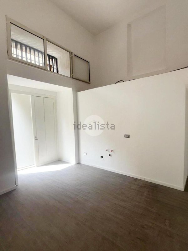 appartamento in vendita a Napoli in zona Pendino / San Giuseppe
