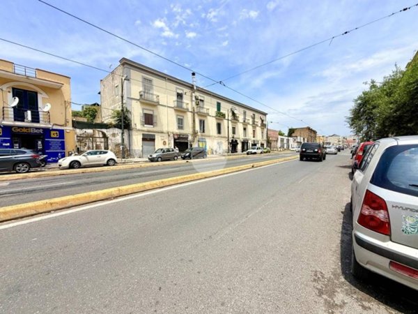 appartamento in vendita a Napoli in zona Poggioreale
