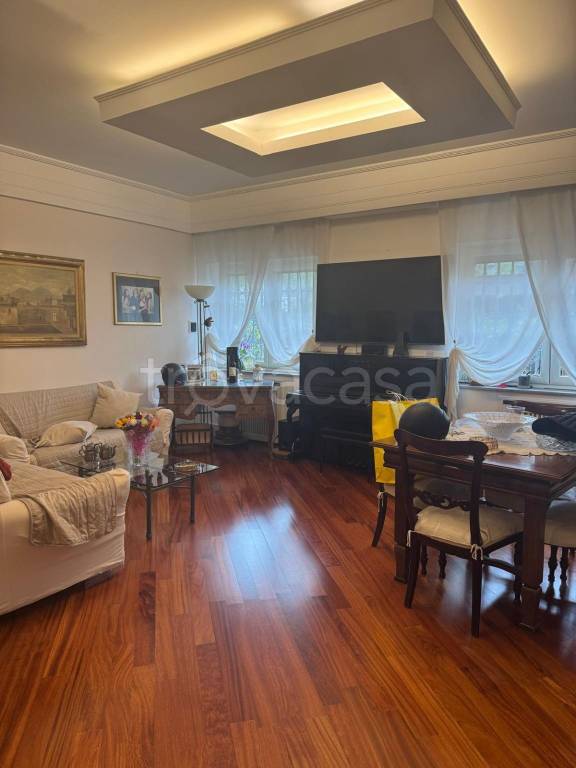 appartamento in vendita a Napoli in zona Capodimonte / Colli Aminei