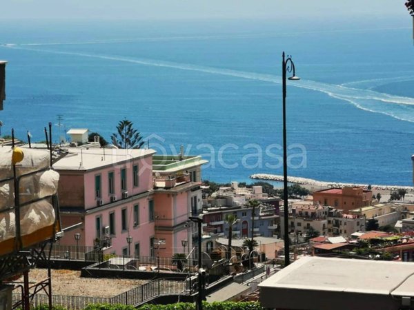 appartamento in vendita a Napoli in zona Vomero