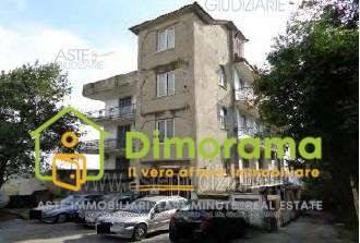 appartamento in vendita a Napoli in zona Pianura
