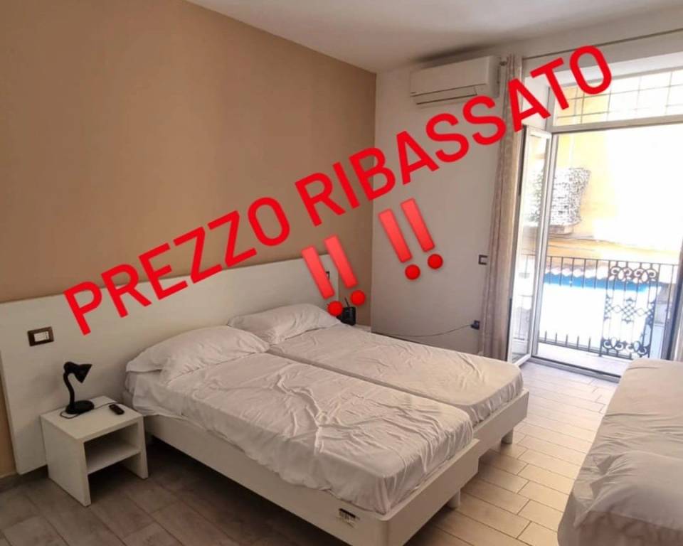 appartamento in vendita a Napoli in zona Barra