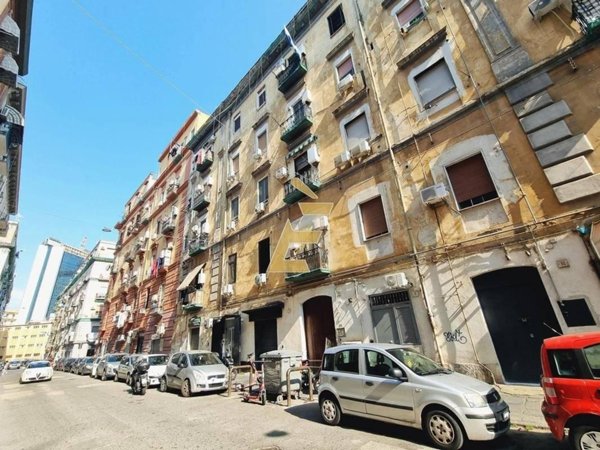 appartamento in vendita a Napoli in zona Zona Industriale-Ferrovia