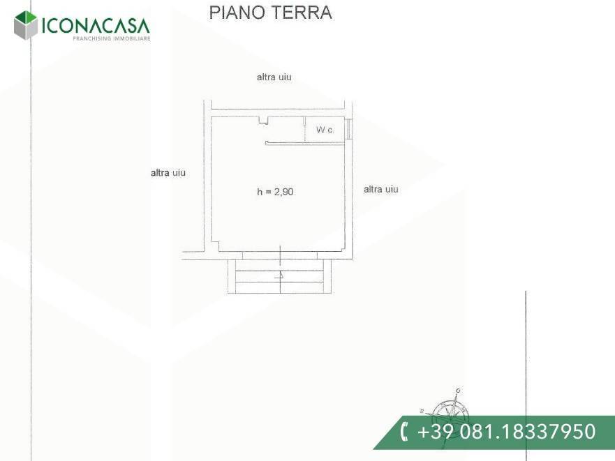 negozio in vendita a Napoli in zona Arenella