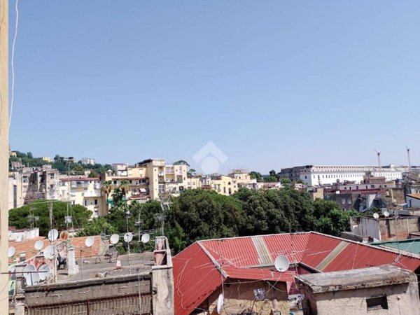 appartamento in vendita a Napoli in zona Avvocata