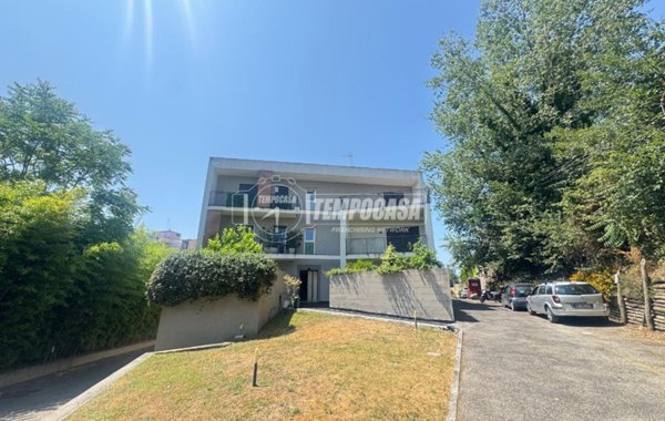 appartamento in vendita a Napoli in zona Vomero