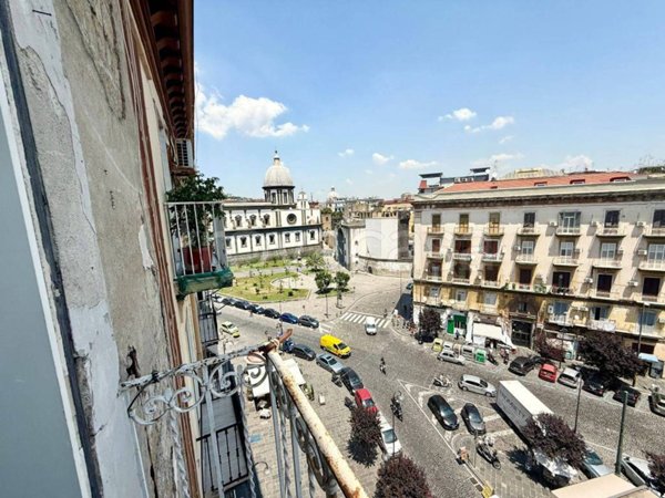 appartamento in vendita a Napoli in zona Pendino / San Giuseppe