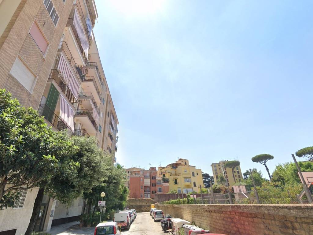 appartamento in vendita a Napoli in zona Capodimonte / Colli Aminei