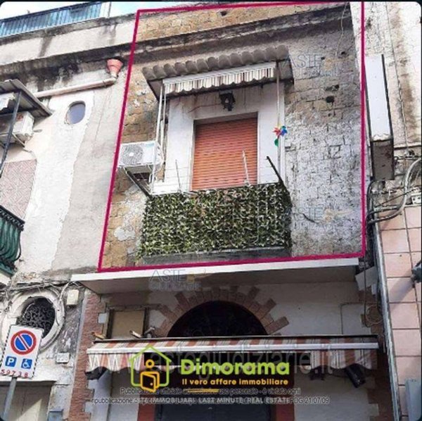 appartamento in vendita a Napoli in zona Barra