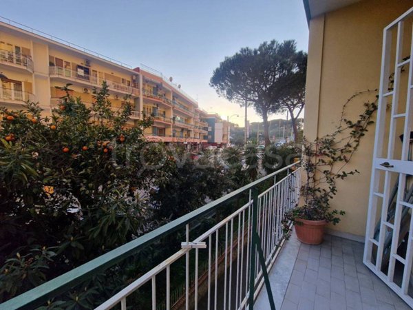 appartamento in vendita a Napoli in zona Capodimonte / Colli Aminei
