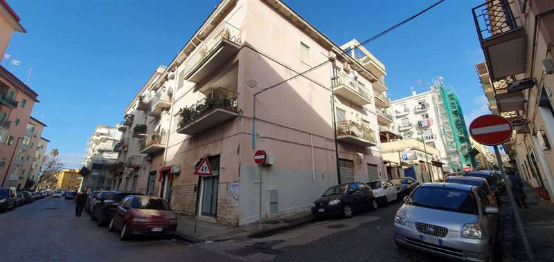 appartamento in vendita a Napoli in zona Bagnoli