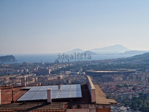 appartamento in vendita a Napoli in zona Posillipo