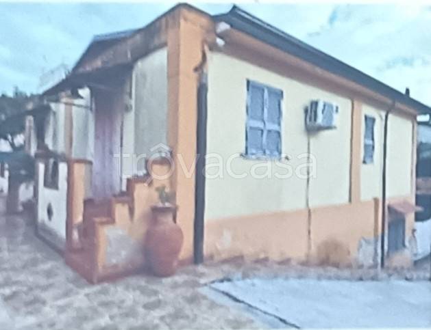 casa indipendente in vendita a Napoli in zona Ponticelli