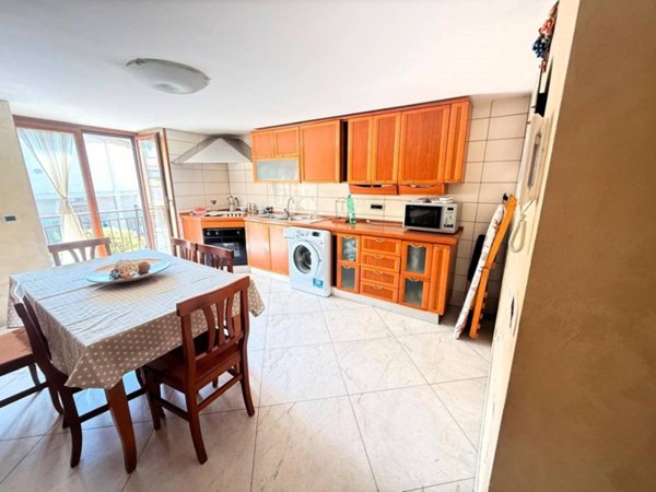 appartamento in vendita a Napoli in zona Miano