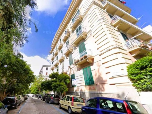 appartamento in vendita a Napoli in zona Vomero