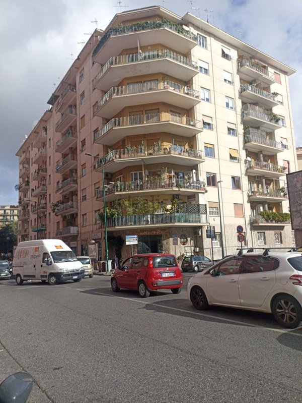 appartamento in vendita a Napoli in zona Arenella