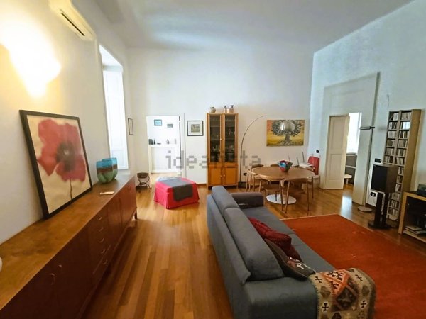 appartamento in vendita a Napoli in zona Avvocata