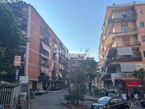 appartamento in vendita a Napoli in zona Capodimonte / Colli Aminei