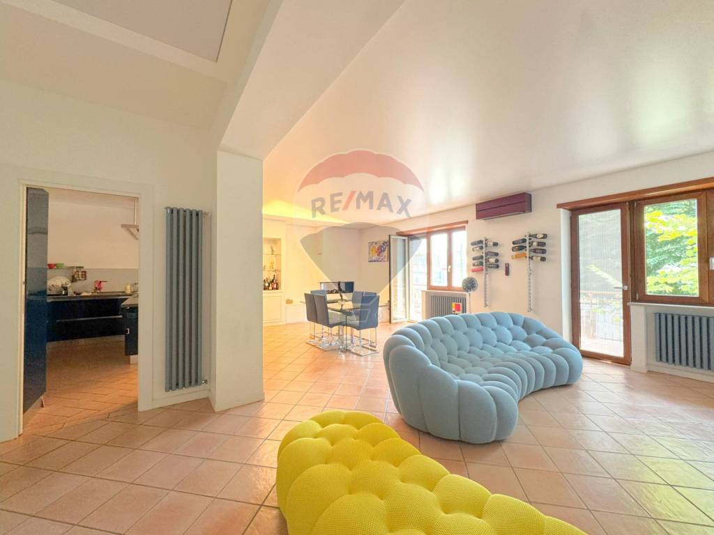 appartamento in vendita a Napoli in zona Camaldoli